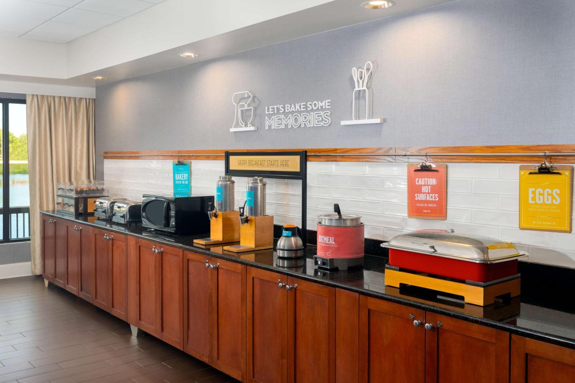 Hampton Inn Bonita Springs Naples North Exterior foto